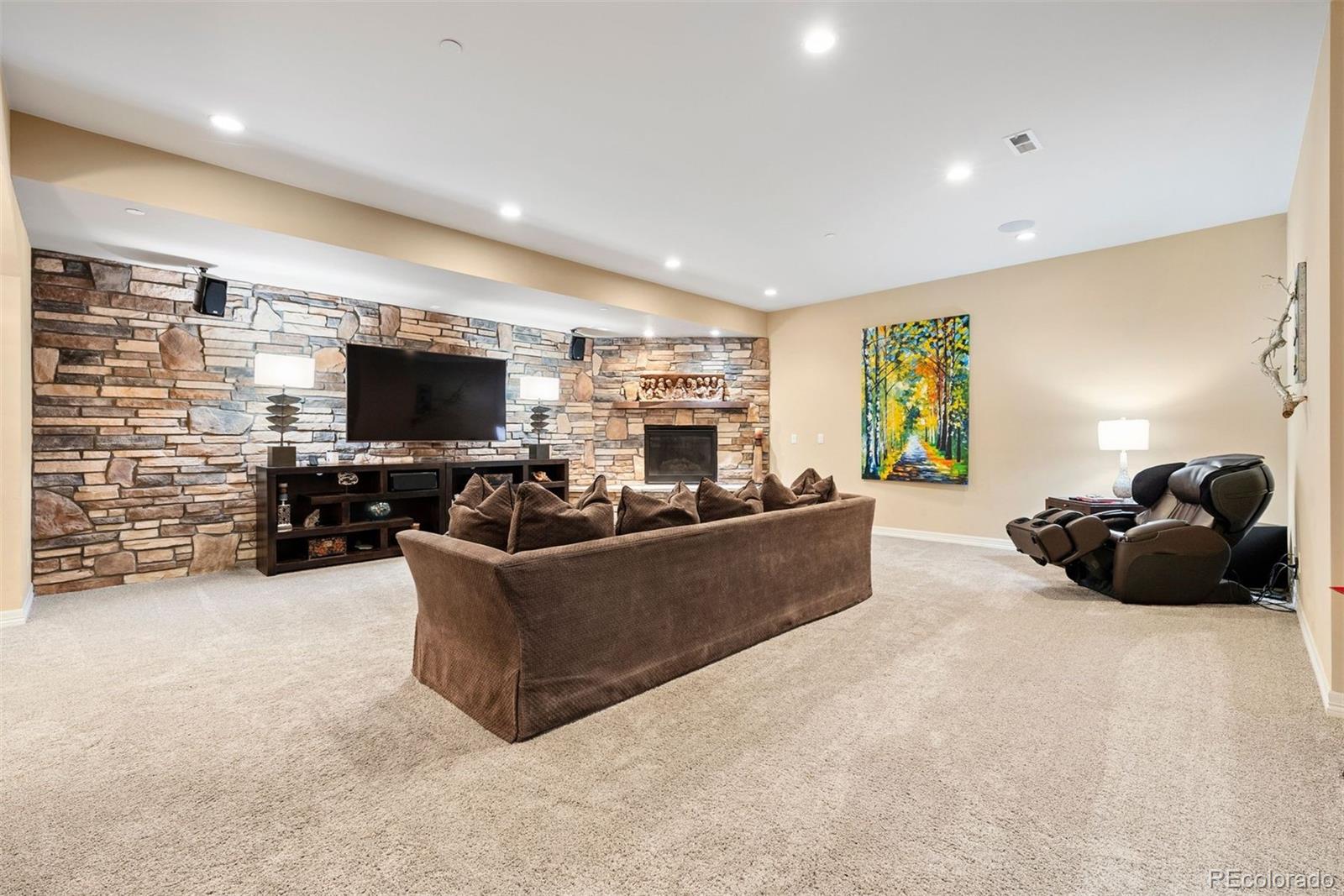 5091 Hidden Pond Place