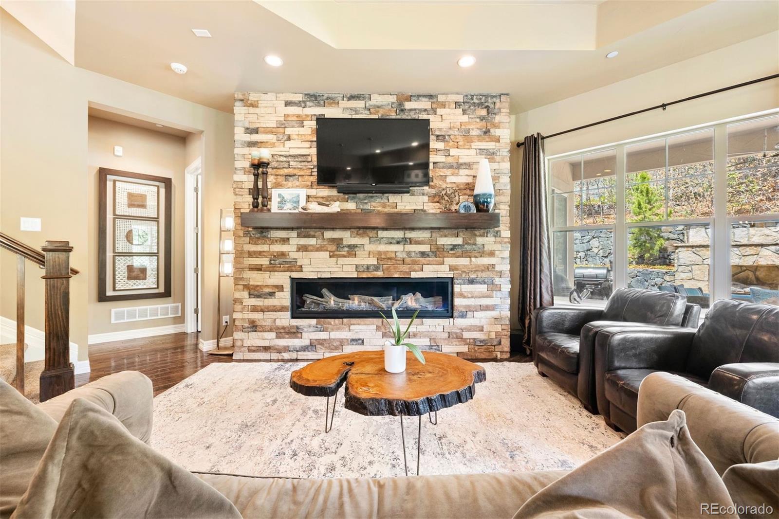 5091 Hidden Pond Place