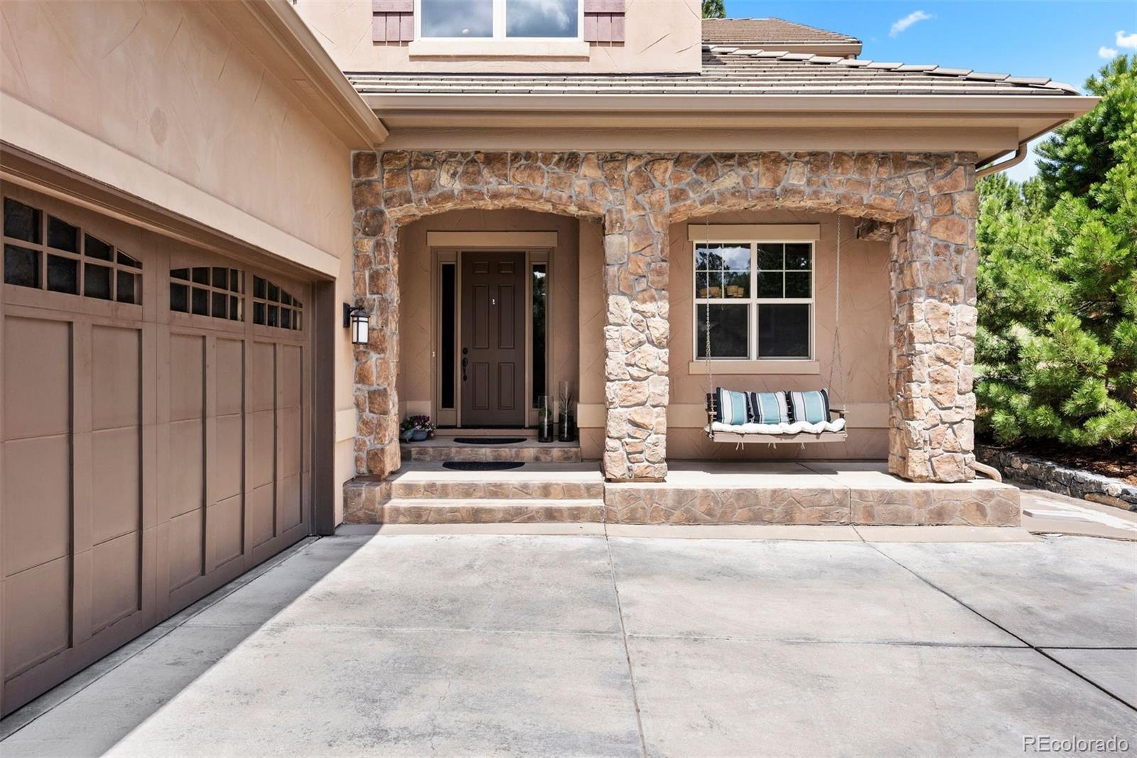 5091 Hidden Pond Place