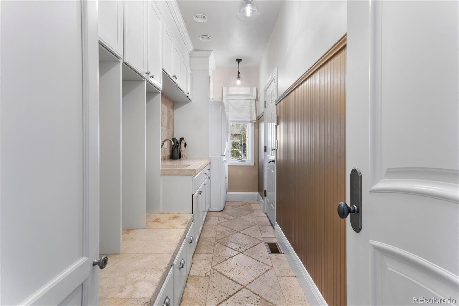 10179 Piedmont Court