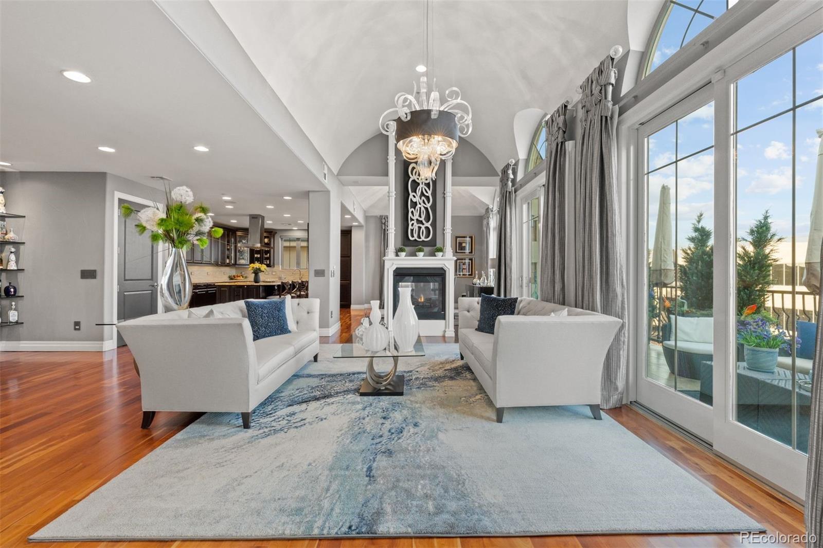 150 S Madison Street Unit: 303