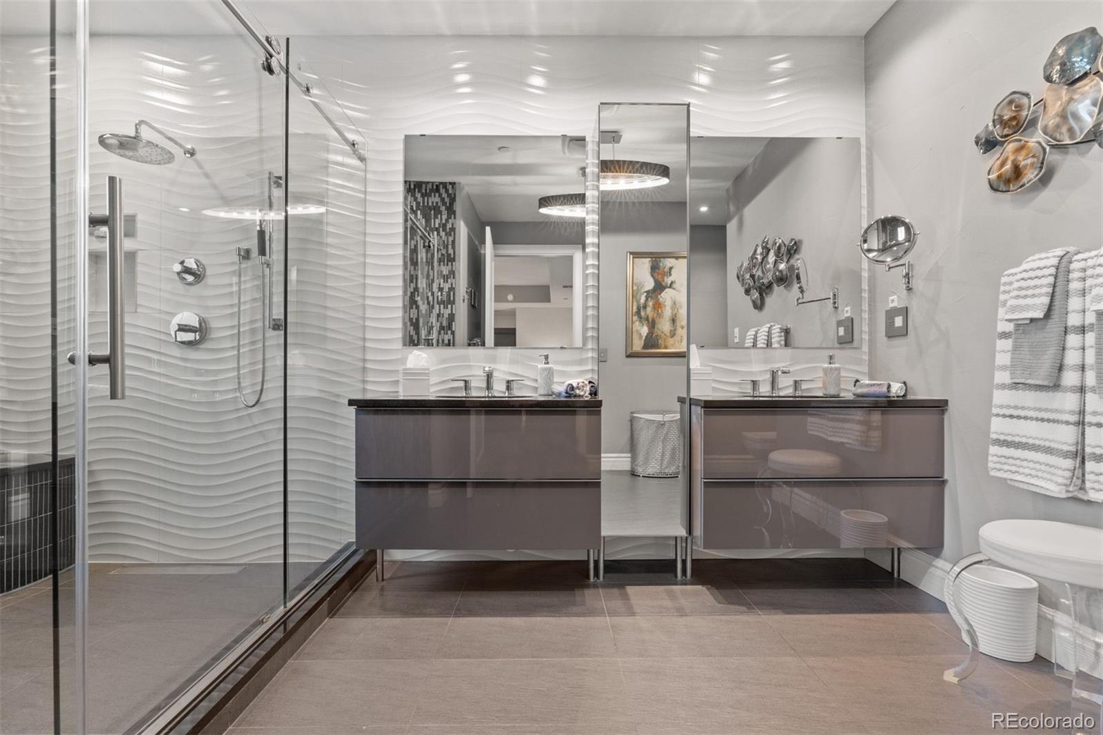 150 S Madison Street Unit: 303