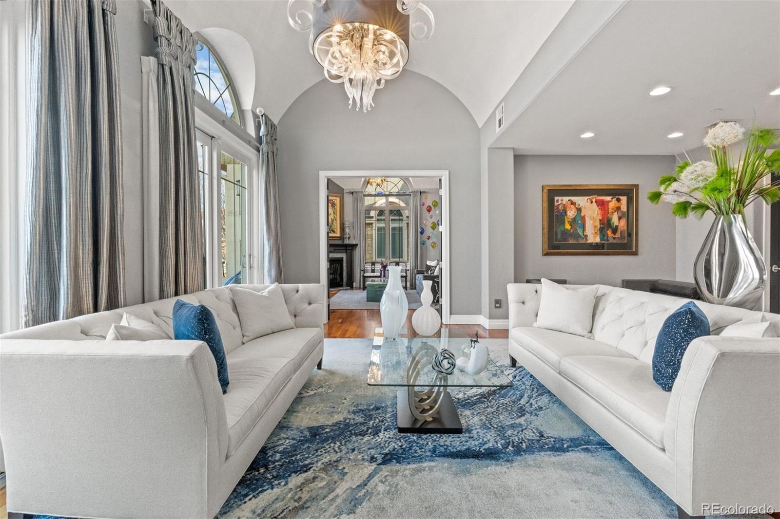 150 S Madison Street Unit: 303