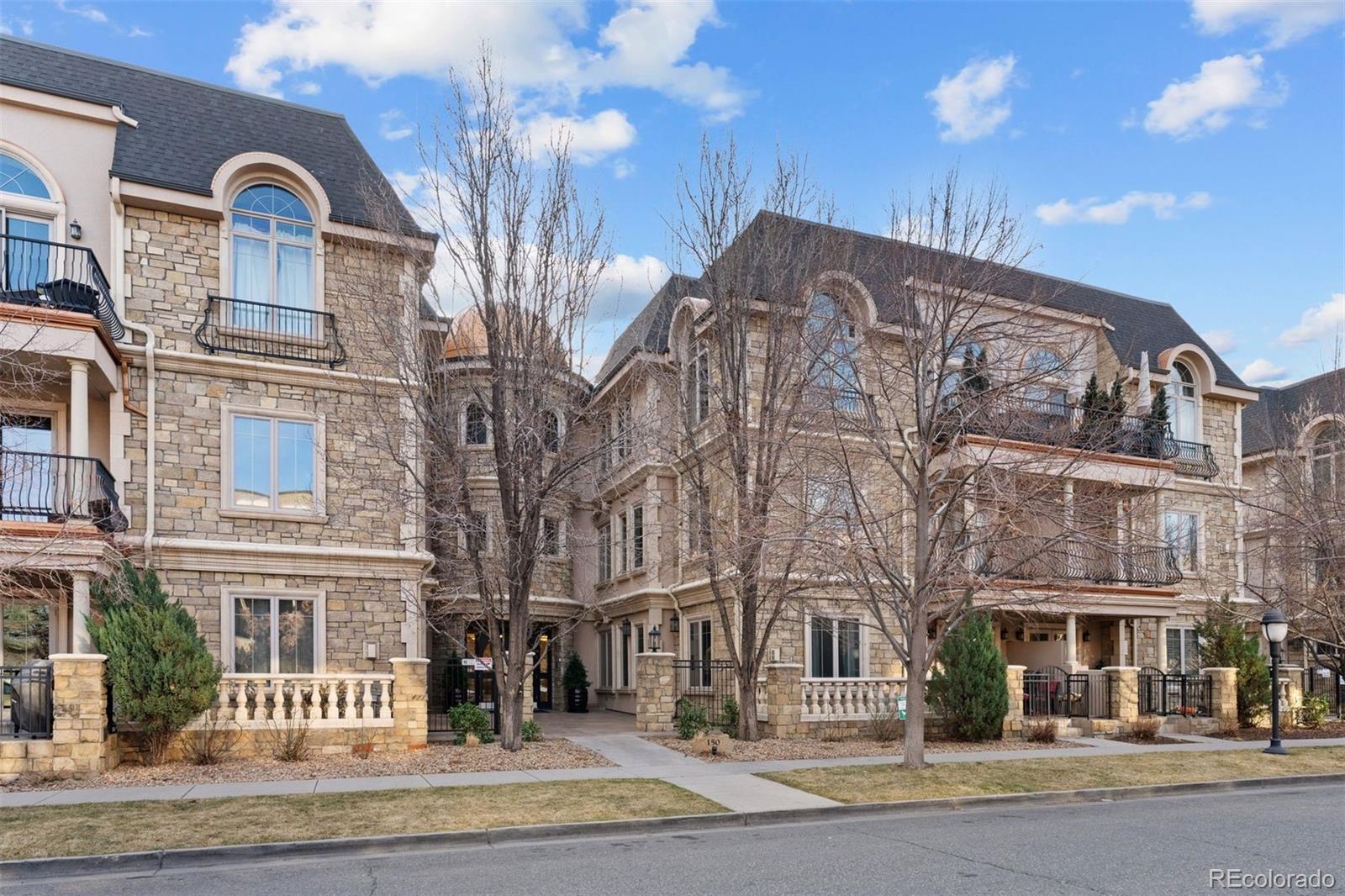 150 S Madison Street Unit: 303