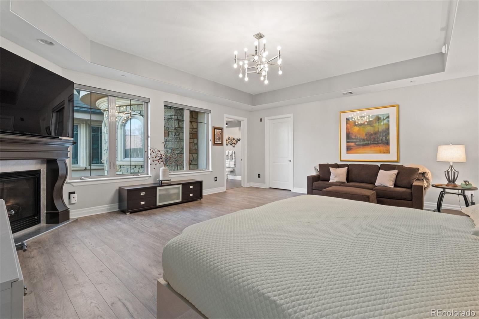 150 S Madison Street Unit: 303