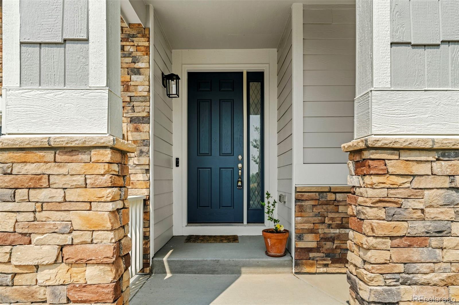 13 N Jamestown Way
