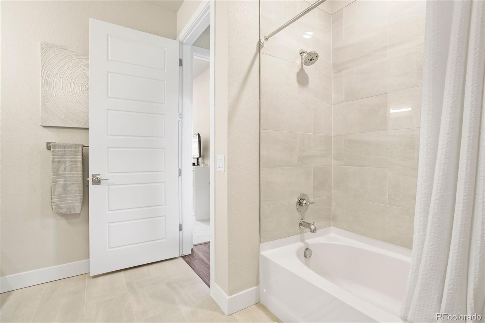 20 Wilcox Street Unit: 210