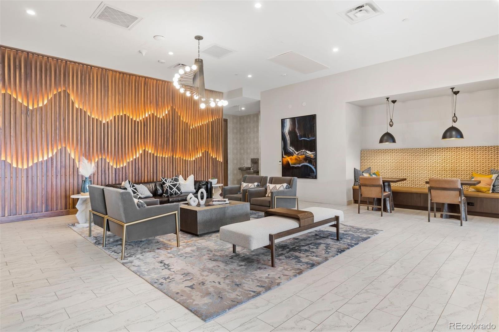 20 Wilcox Street Unit: 210