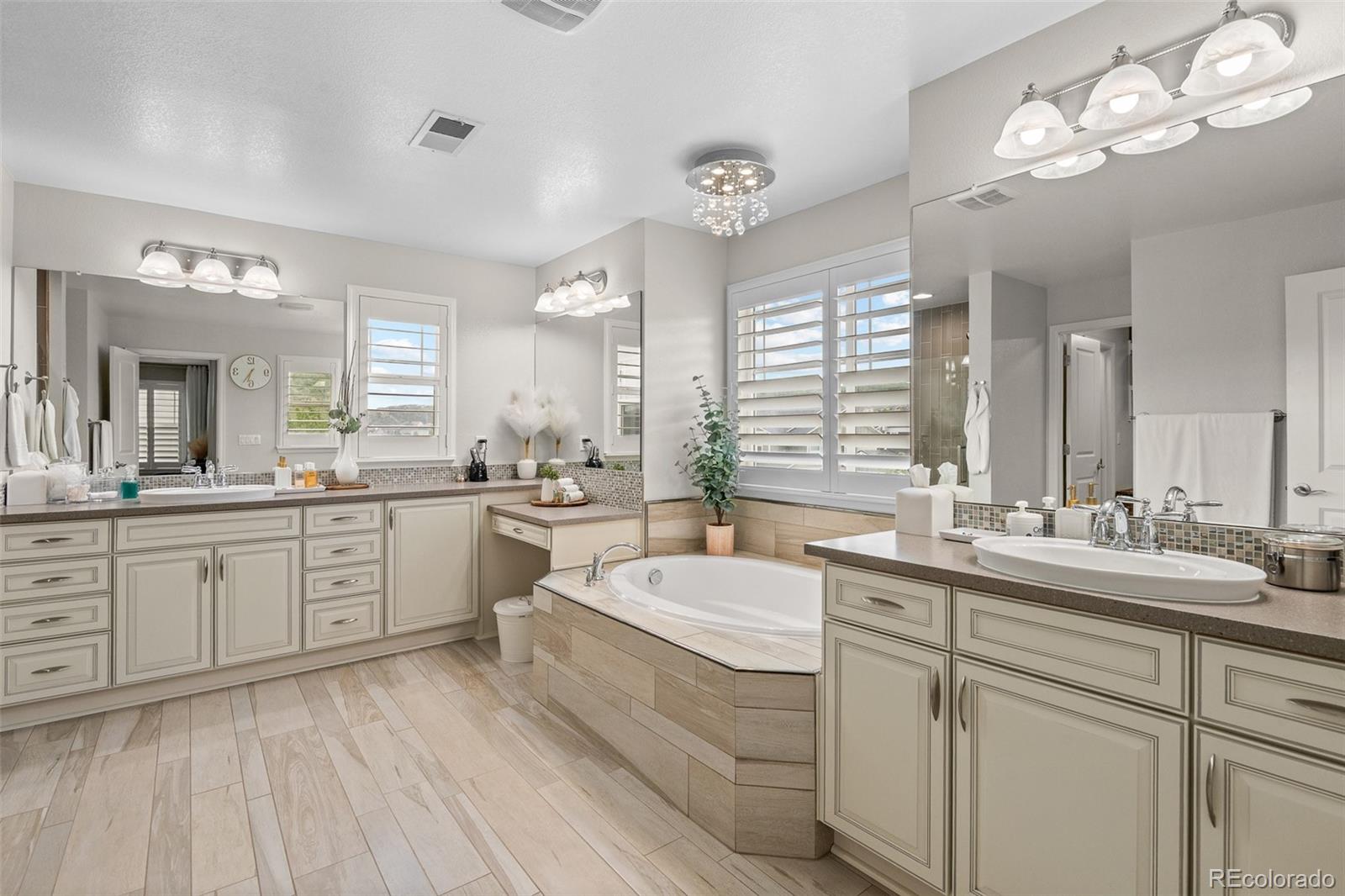 4133 Zodiac Place