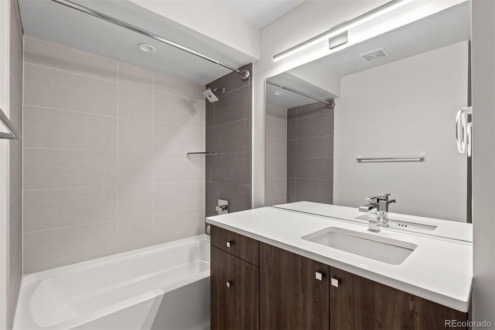 2625 W 25th Avenue Unit: 3