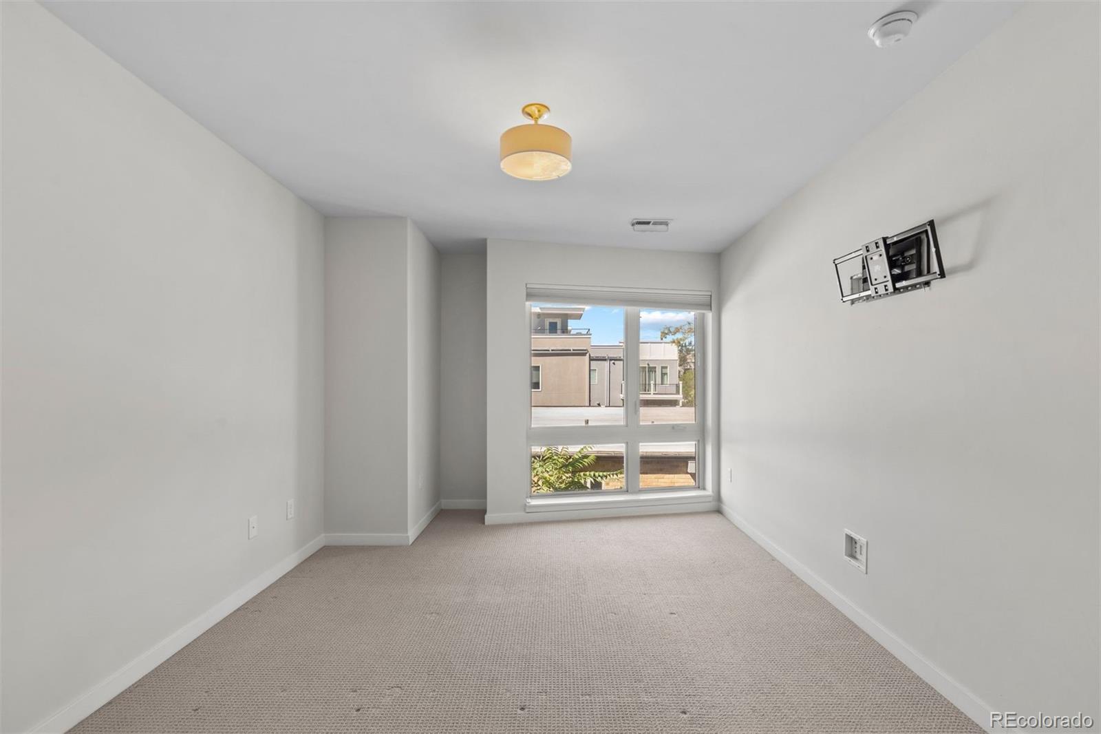 2625 W 25th Avenue Unit: 3