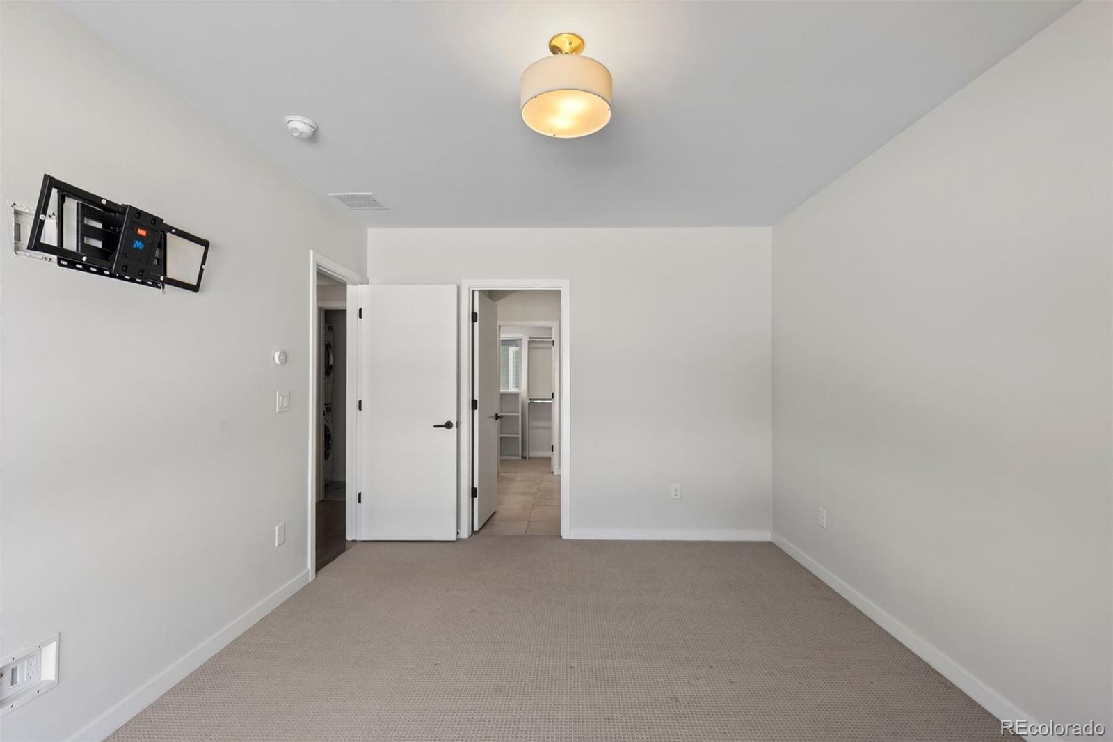 2625 W 25th Avenue Unit: 3