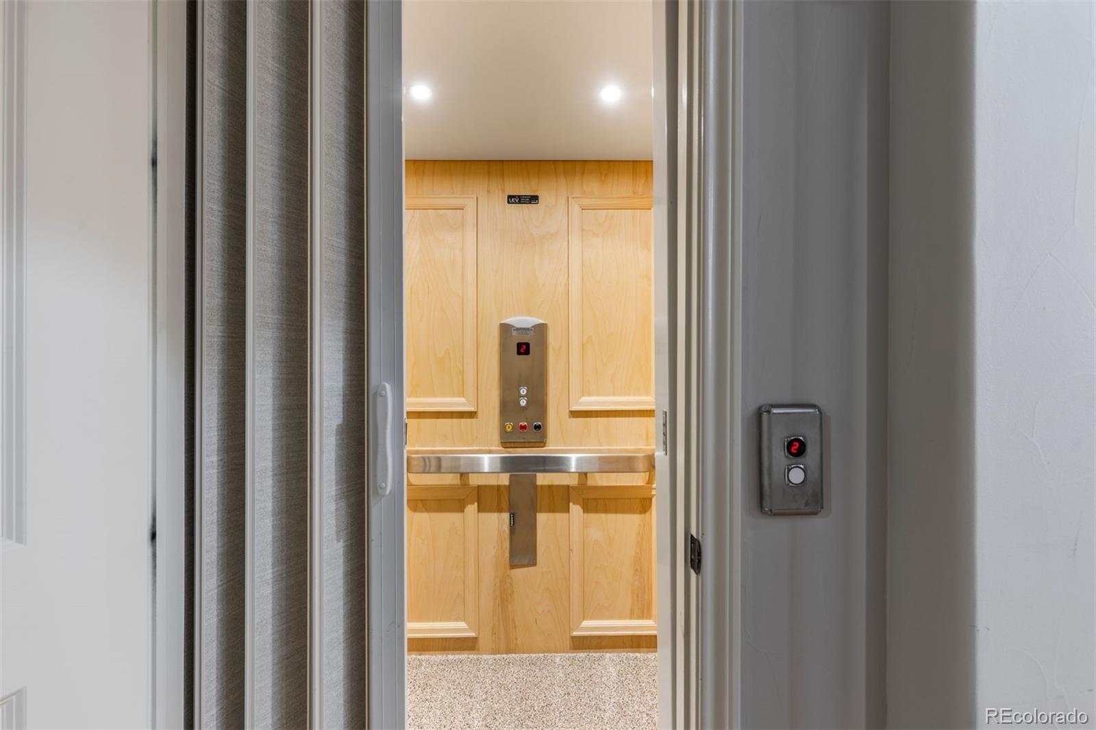 4364 Chateau Ridge Lane