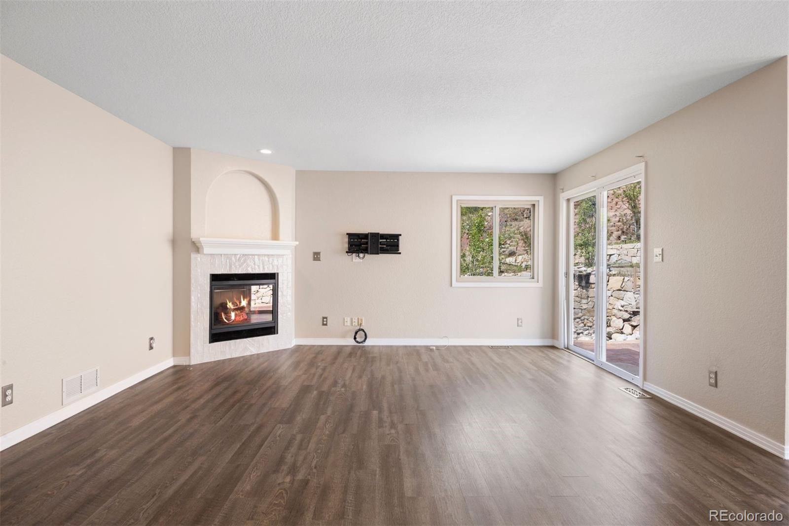 1390 Whitetail Drive