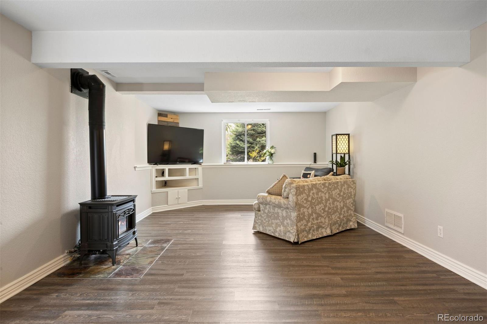1390 Whitetail Drive