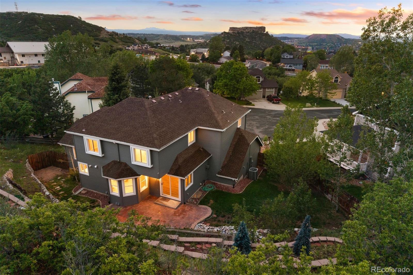 1390 Whitetail Drive