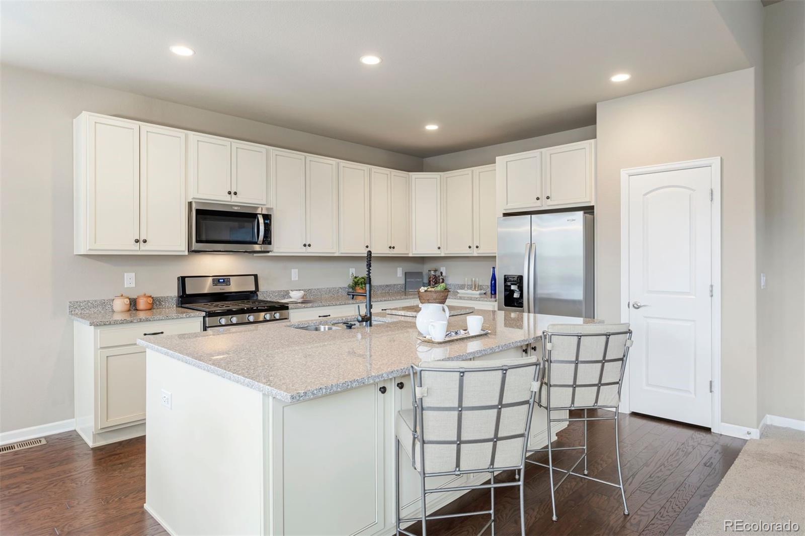 11879 Discovery Circle