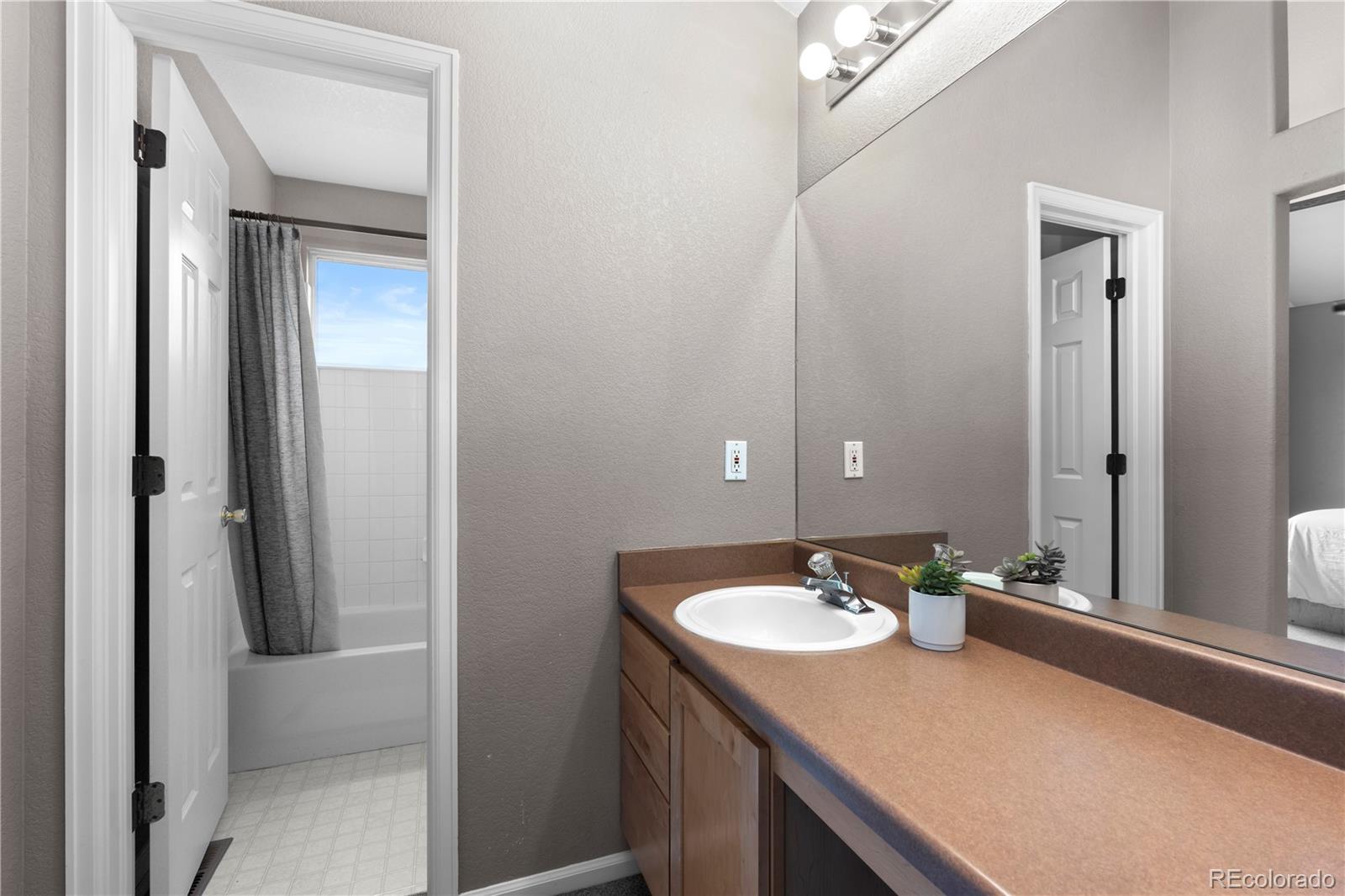 653 Fairhaven Street