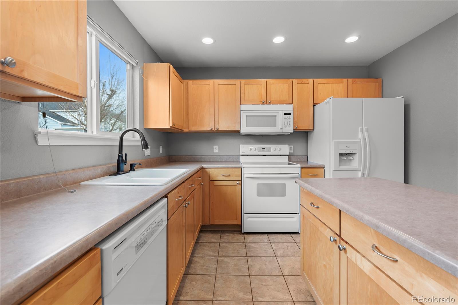 653 Fairhaven Street