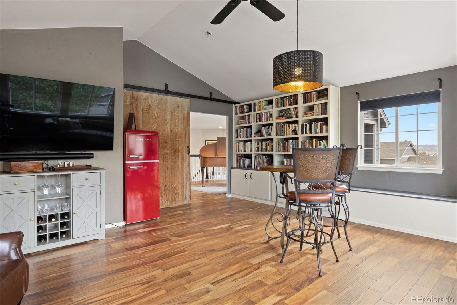 1663 Rose Petal Lane