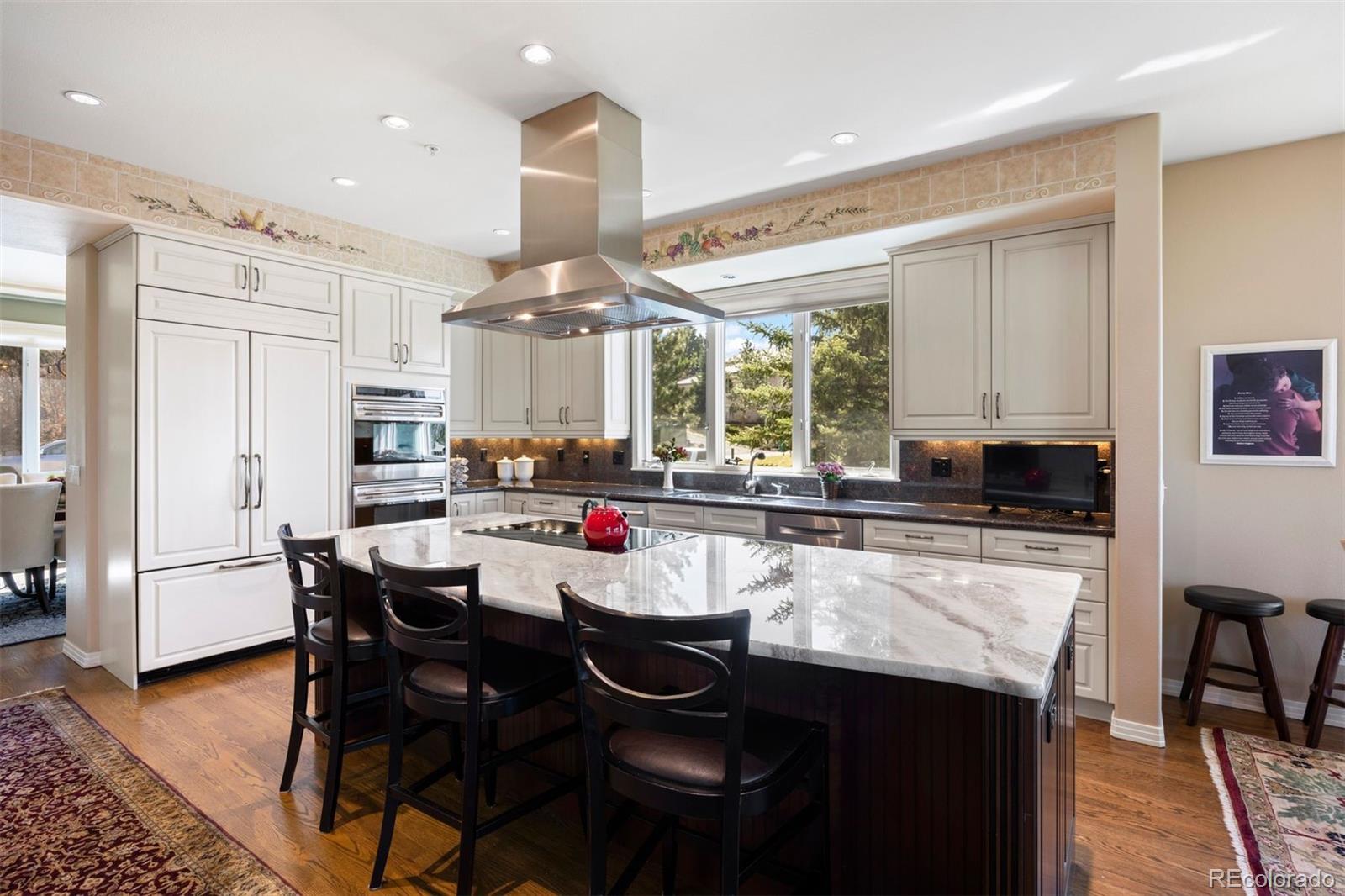 2907 Fairway View Court