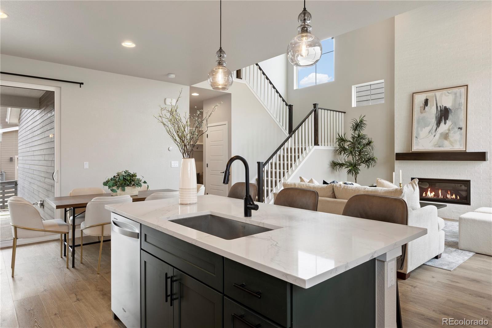 1556 Stablecross Drive