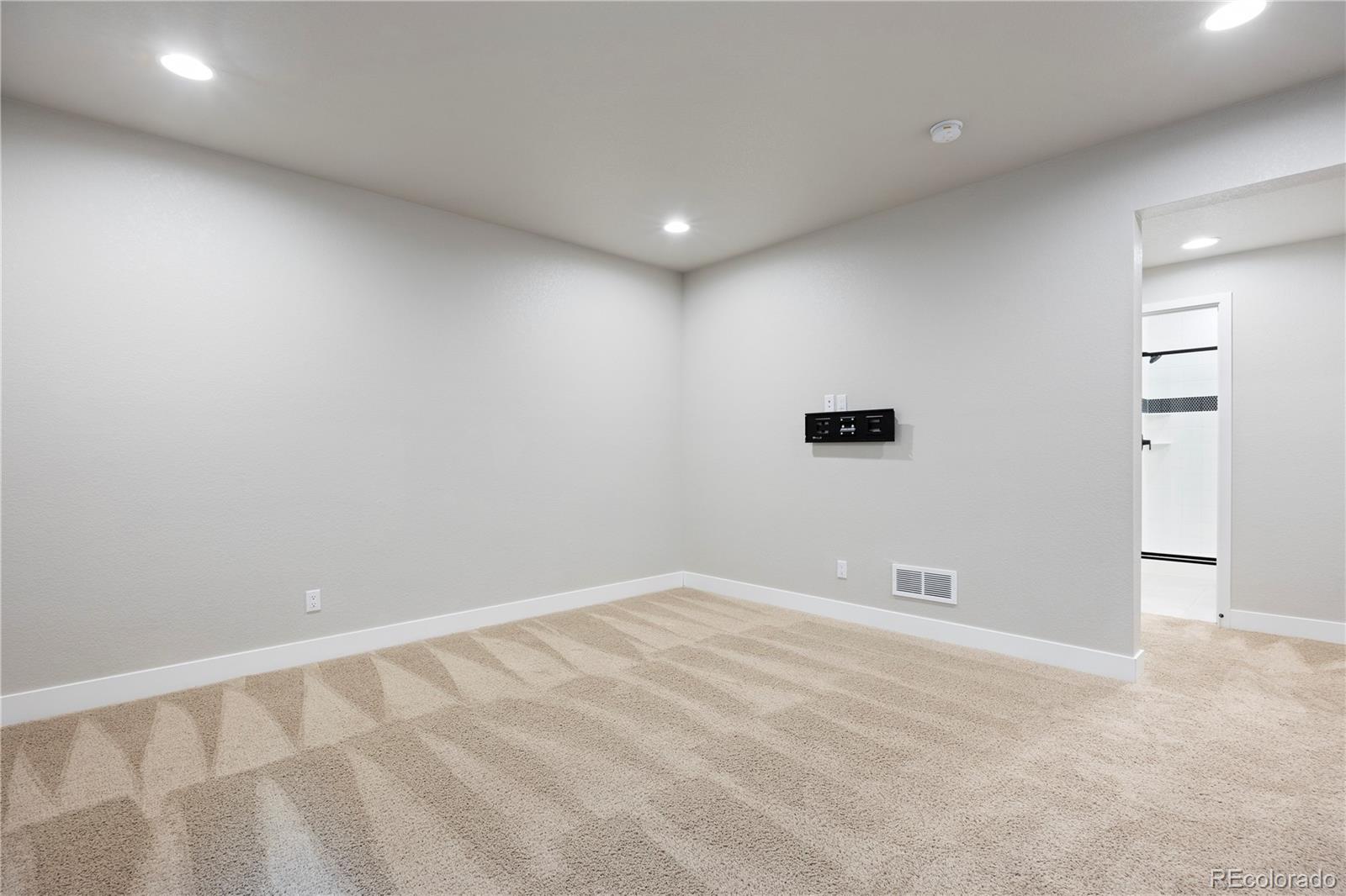 1556 Stablecross Drive