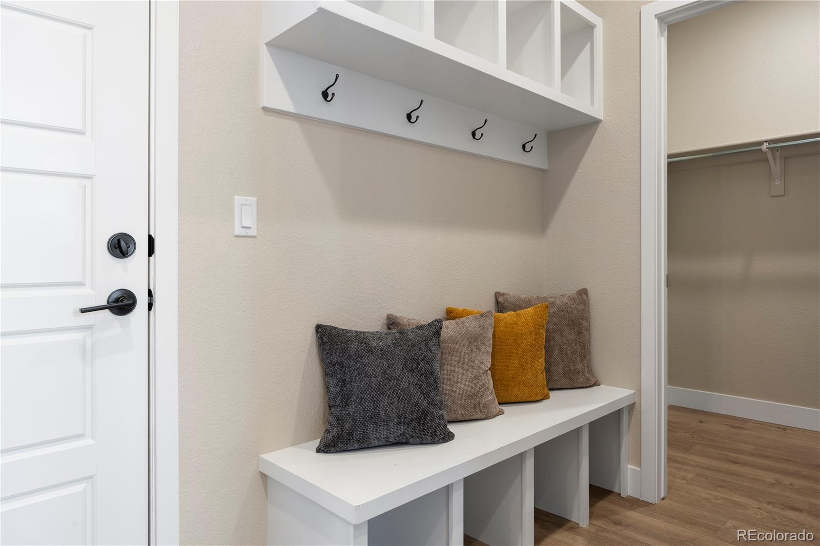 1556 Stablecross Drive