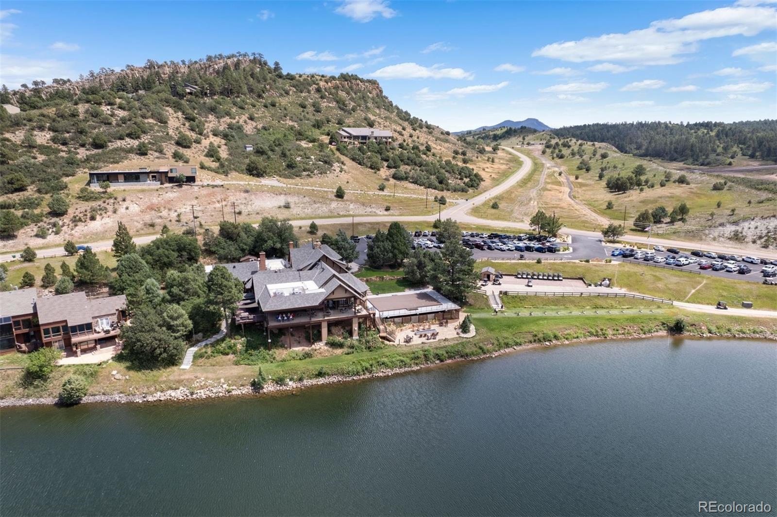 5422 Country Club Drive