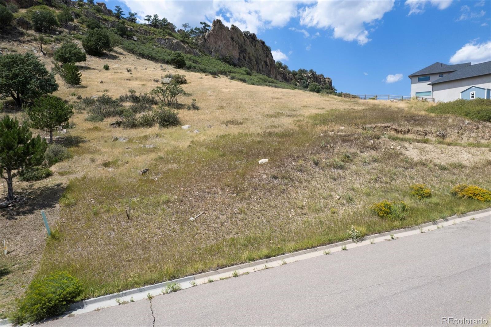 5422 Country Club Drive