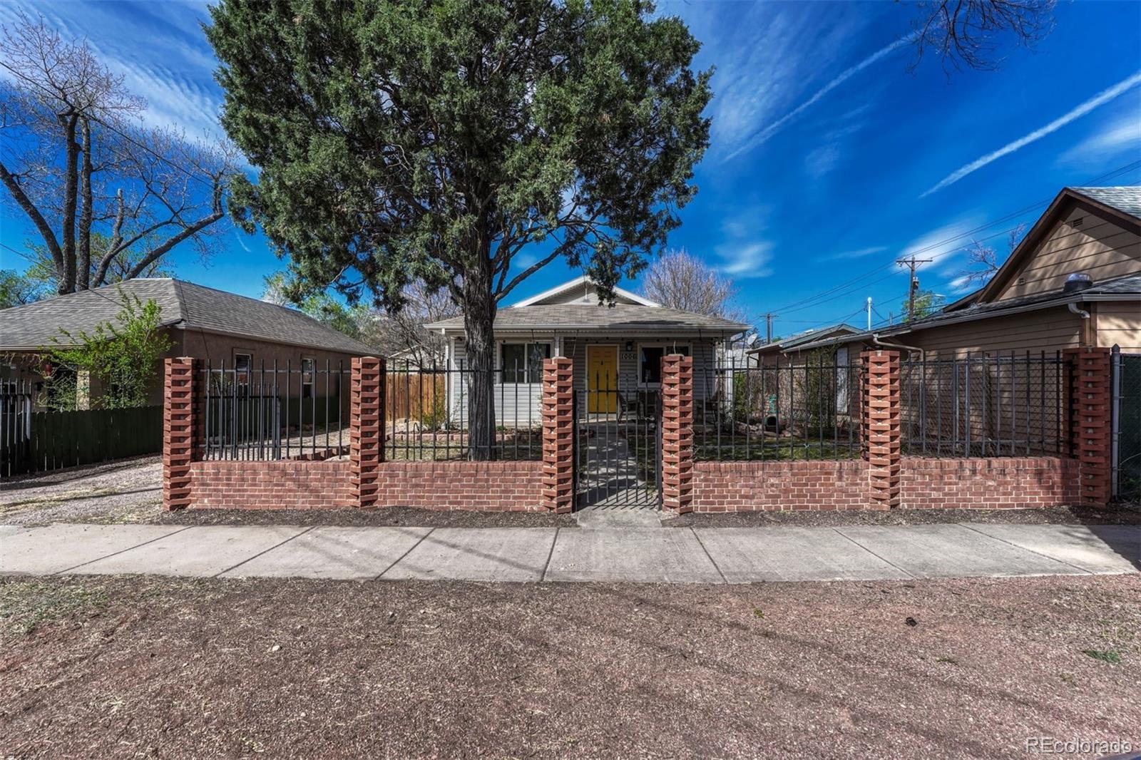 1006 S Sierra Madre Street
