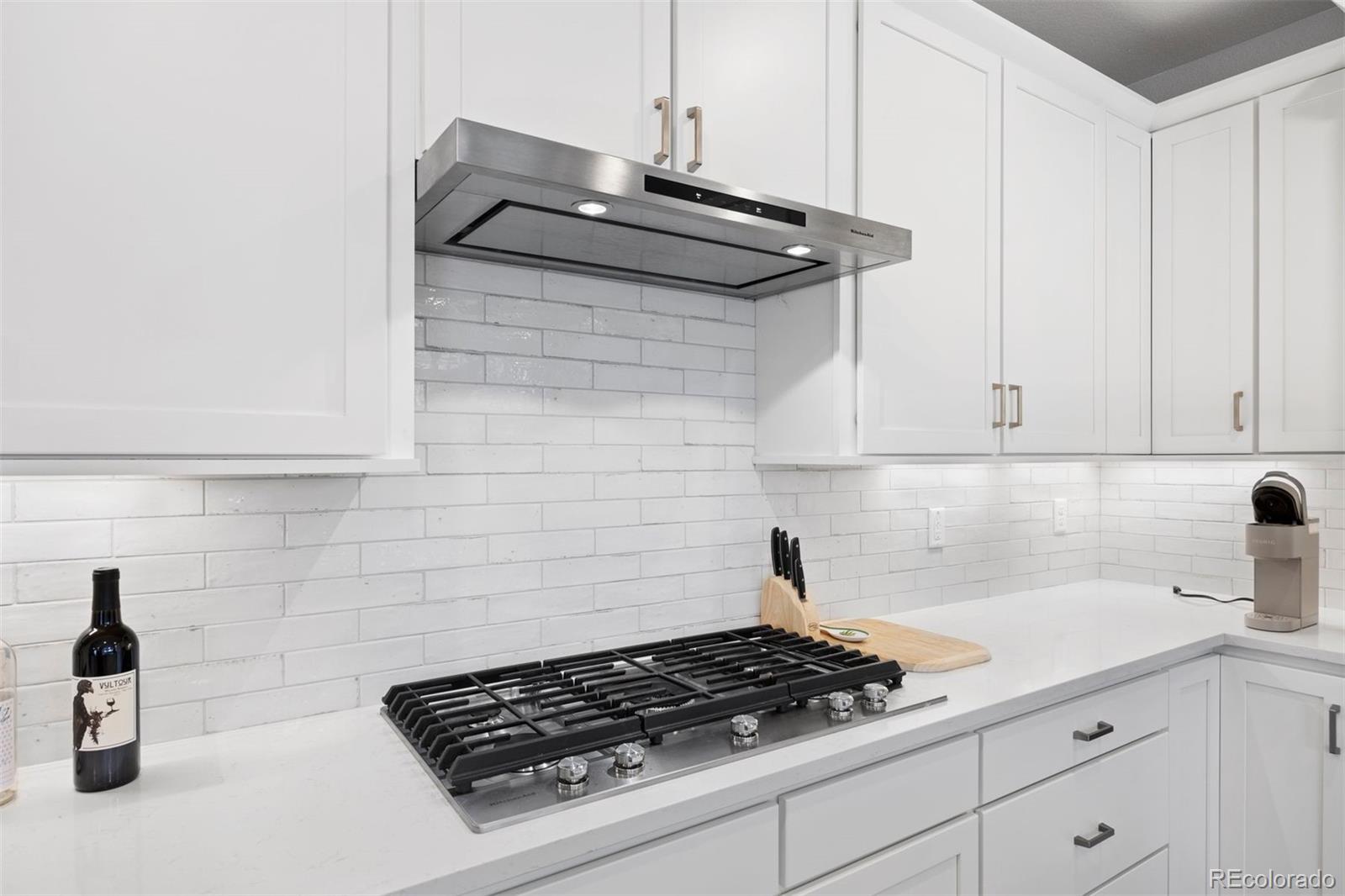 7040 Homeplace Street