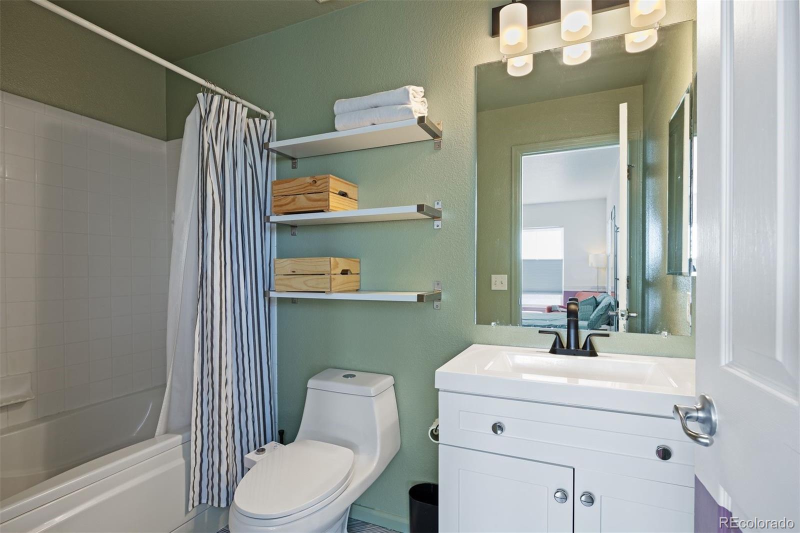 12831 Mayfair Way Unit: F