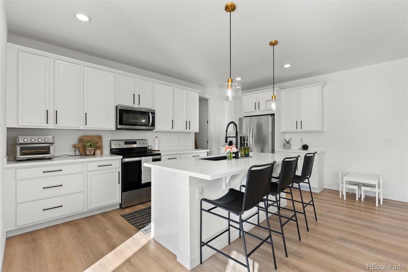 1624 Saddlesmith Place