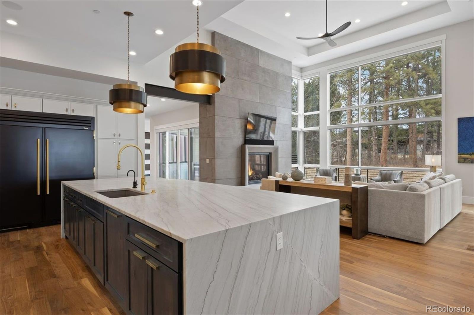 948 Country Club Parkway