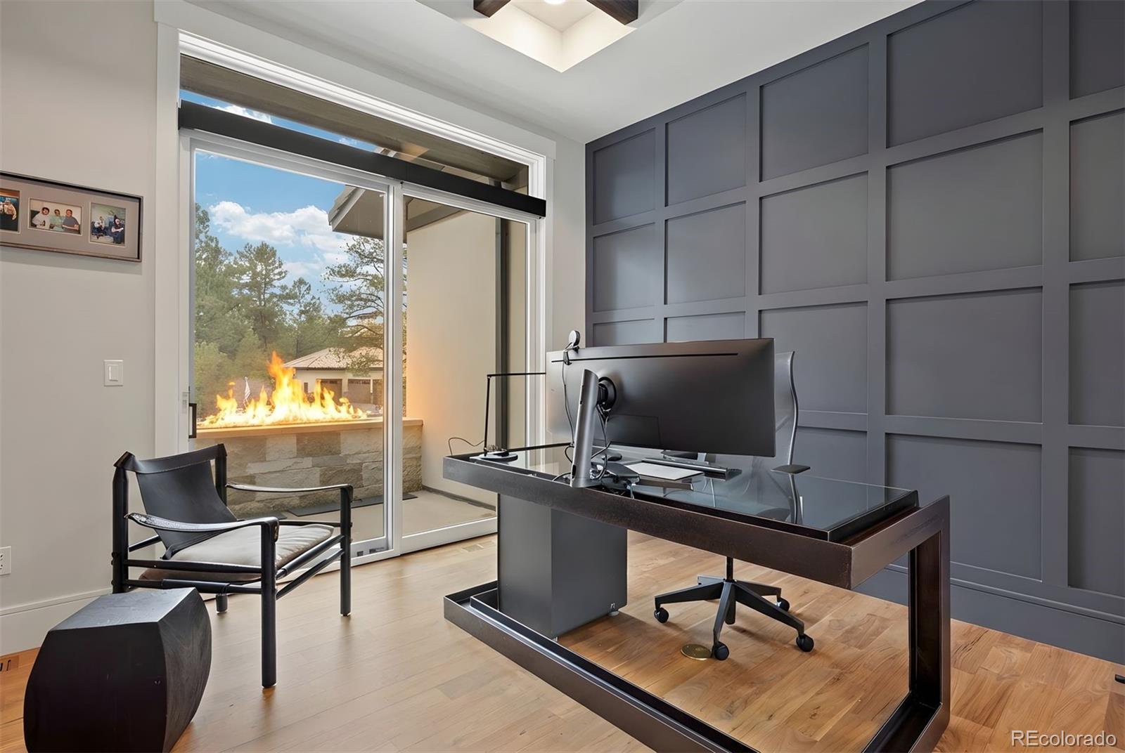 948 Country Club Parkway