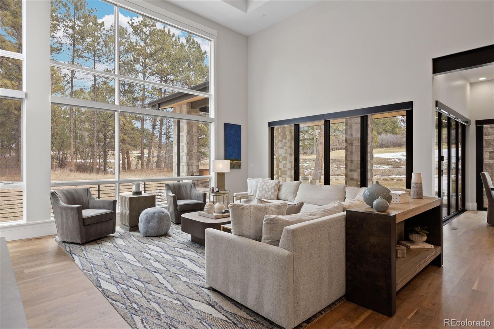 948 Country Club Parkway