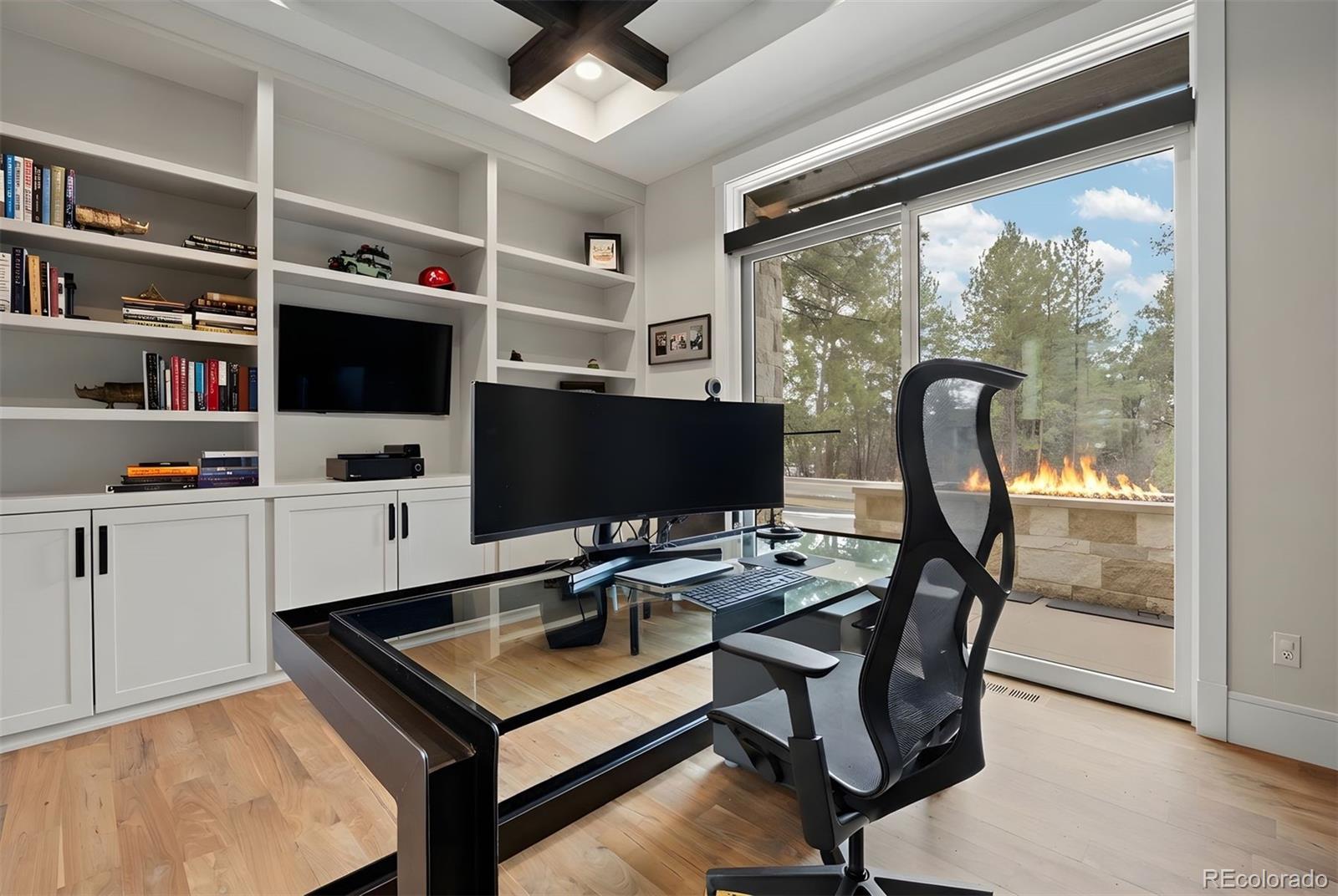 948 Country Club Parkway