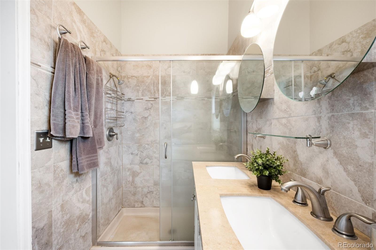 7742 E Windcrest Row