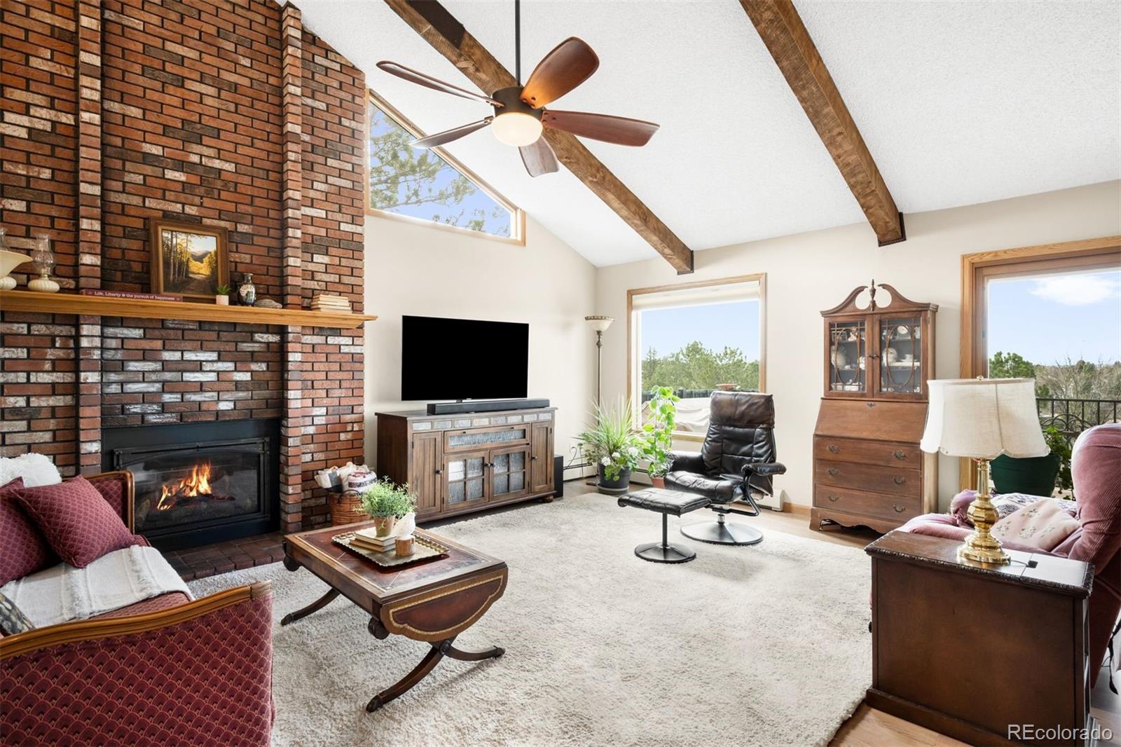 7742 E Windcrest Row