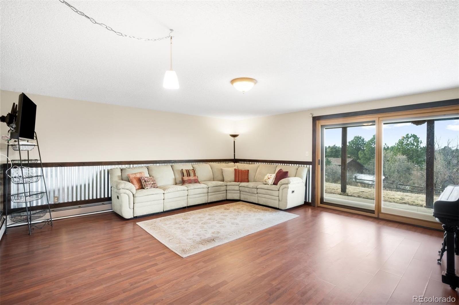 7742 E Windcrest Row