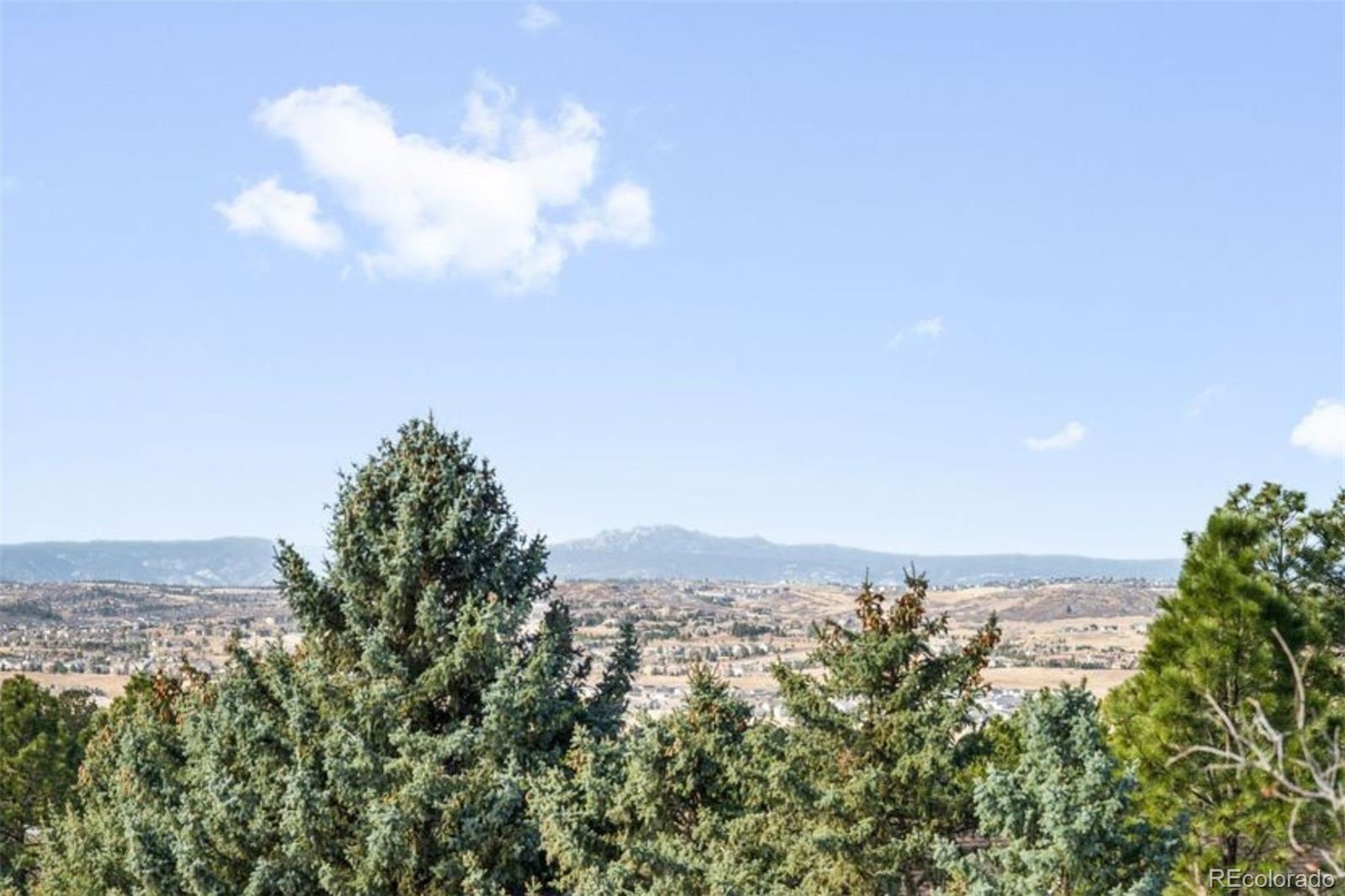 7742 E Windcrest Row