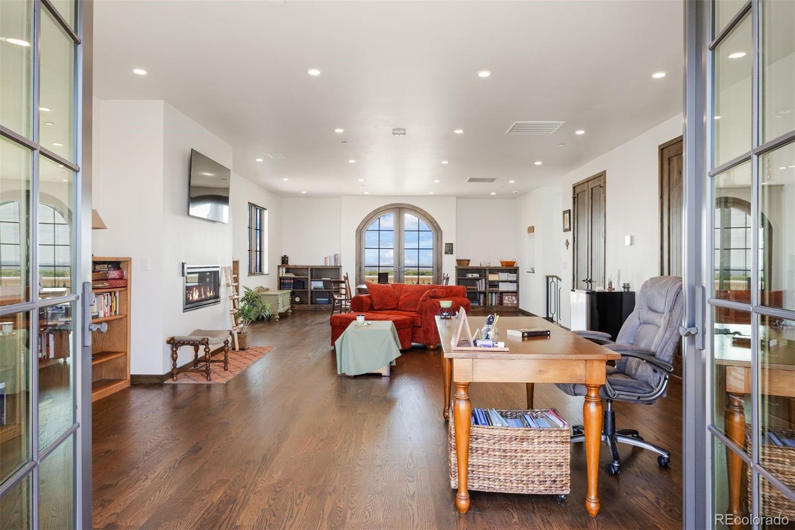 253 Stone Pointe Trail