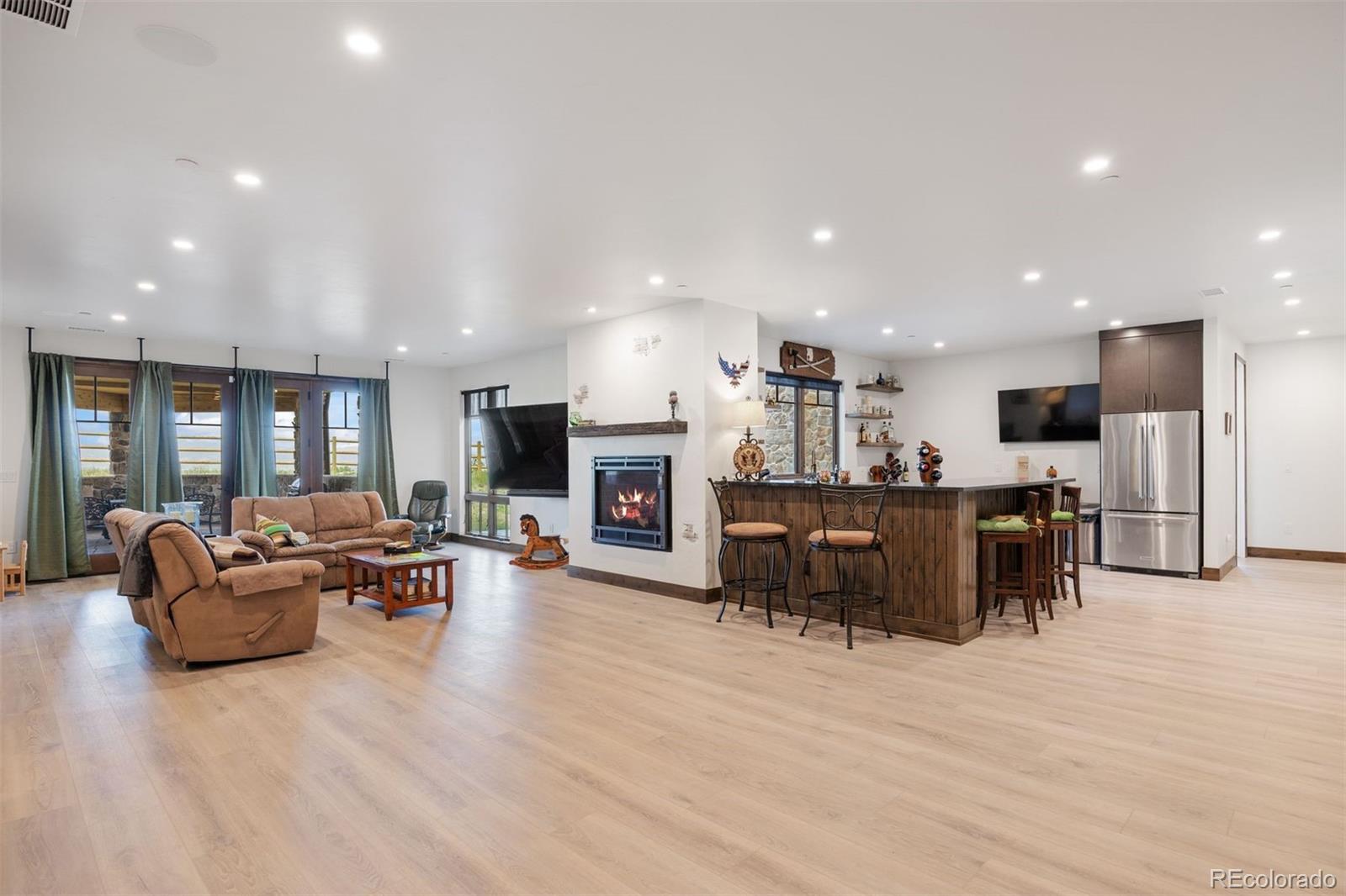 253 Stone Pointe Trail