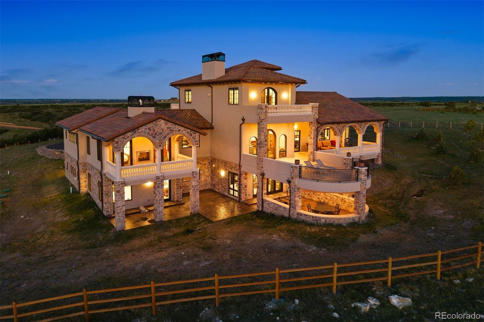 253 Stone Pointe Trail