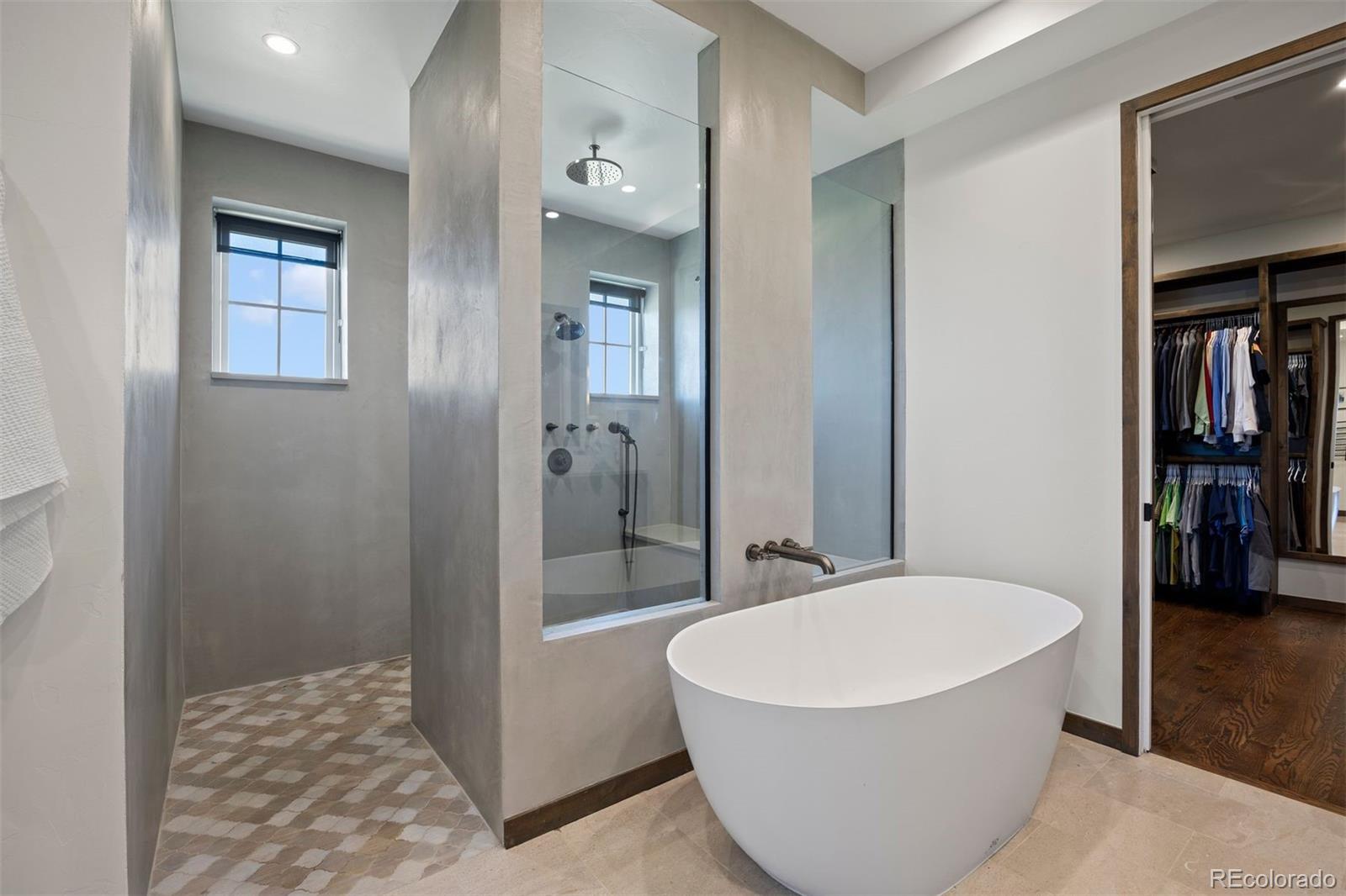 253 Stone Pointe Trail