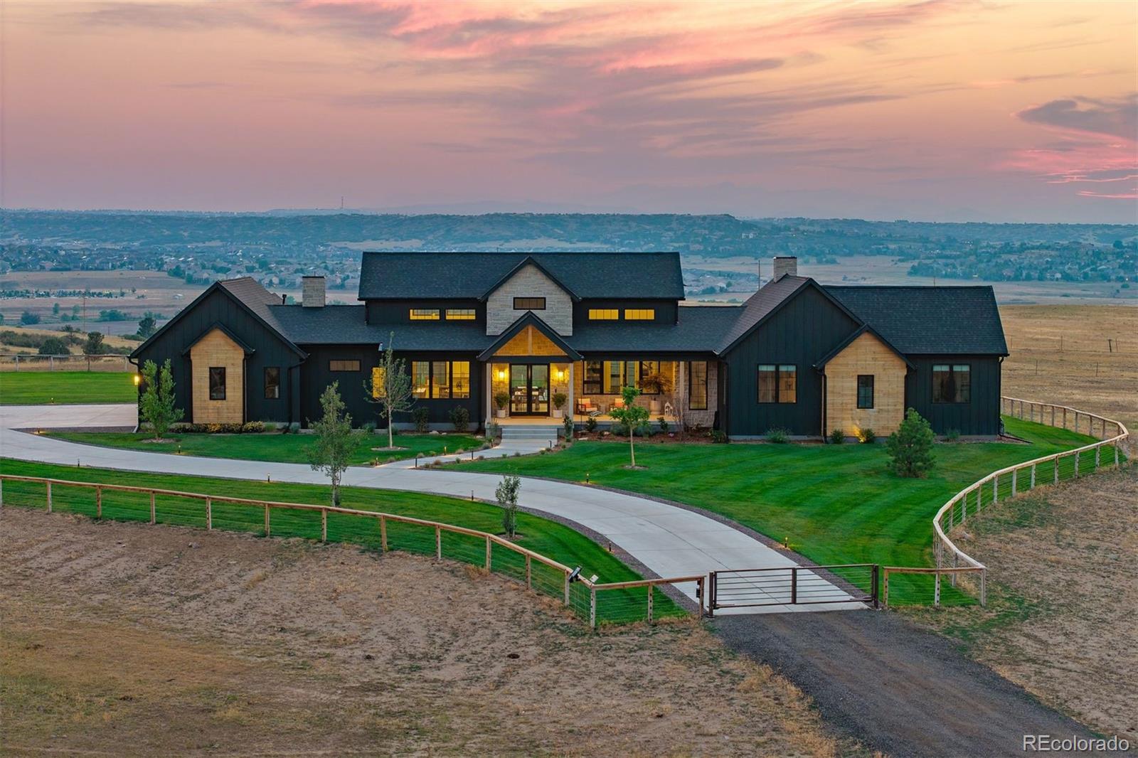 7497 Fox Creek Trail