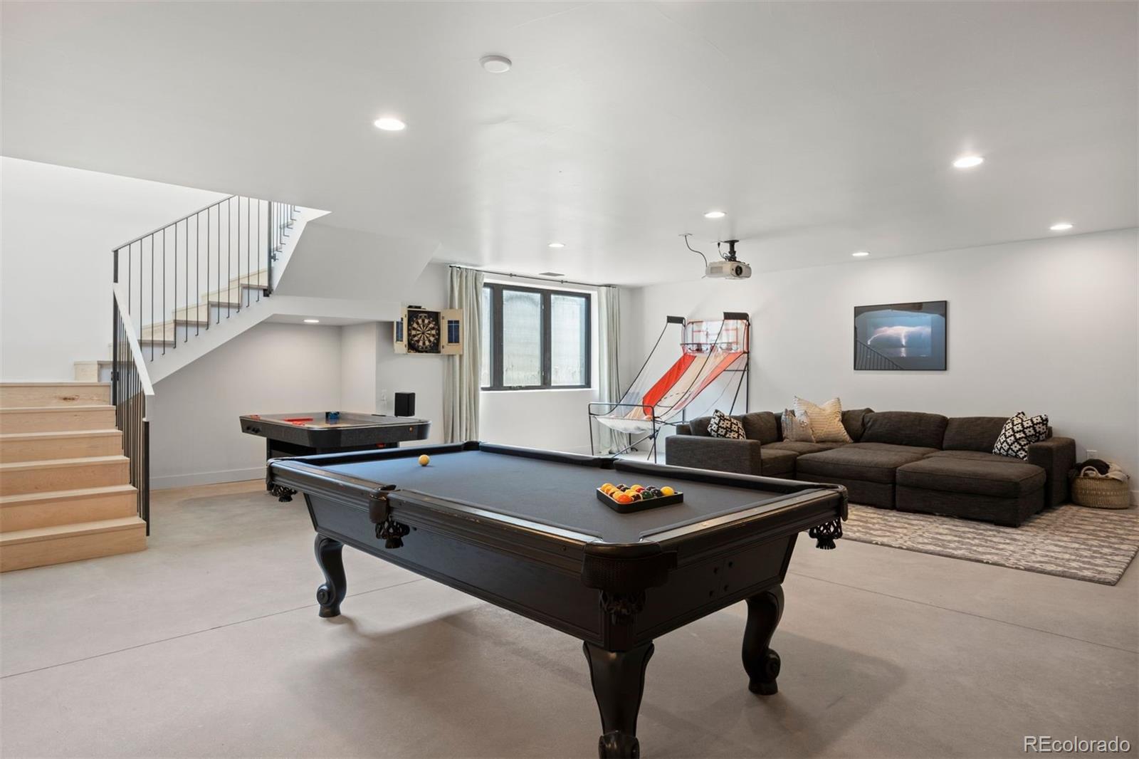 7497 Fox Creek Trail