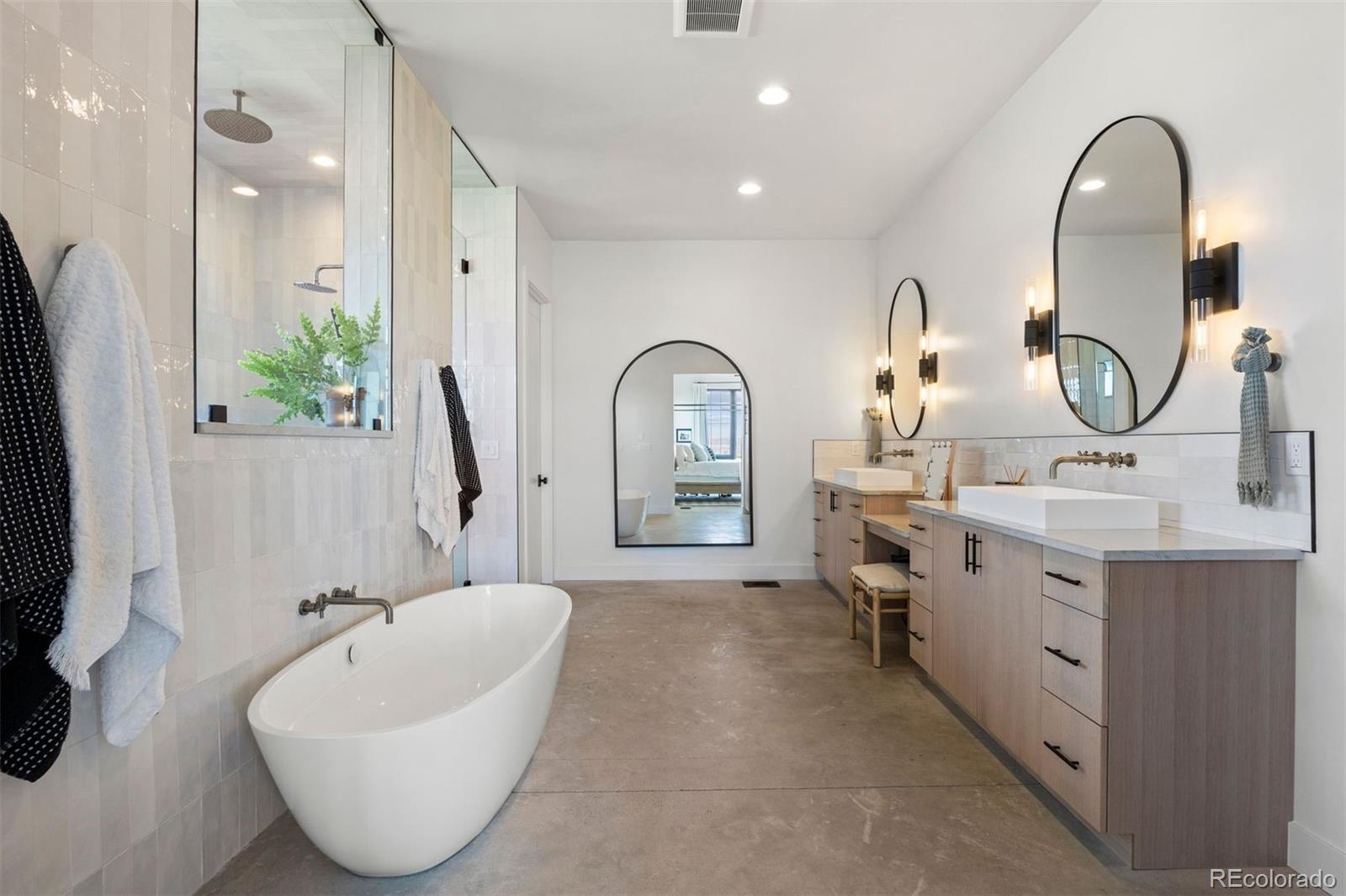 7497 Fox Creek Trail