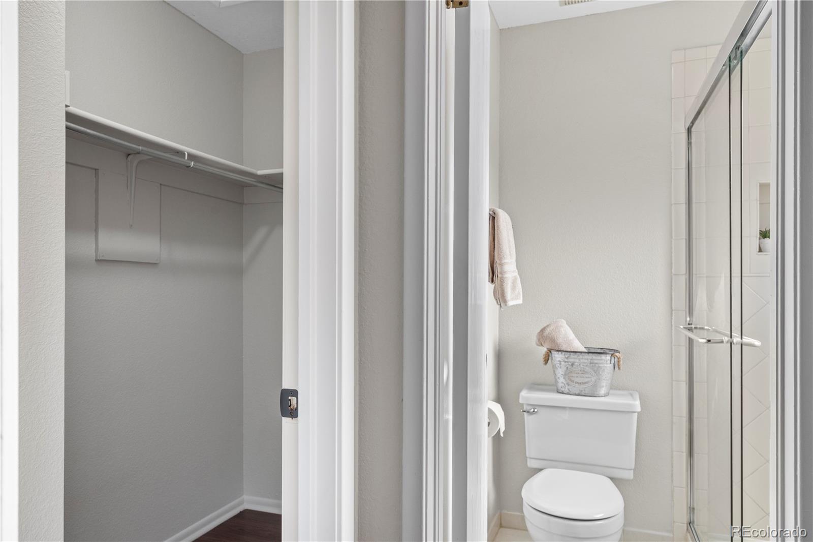 1815 S Deframe Street